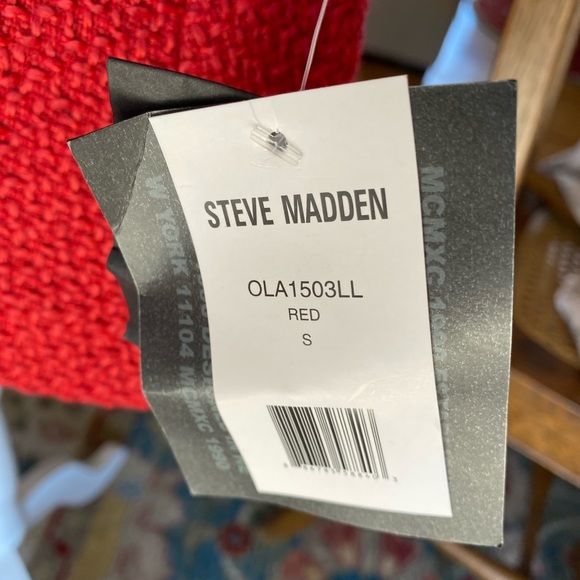 Little Red Riding Hood - Steve Madden Red Hooded Coat - Picture 4 of 9